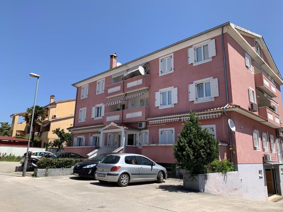 רוביני Apartman Lucija 2 מראה חיצוני תמונה